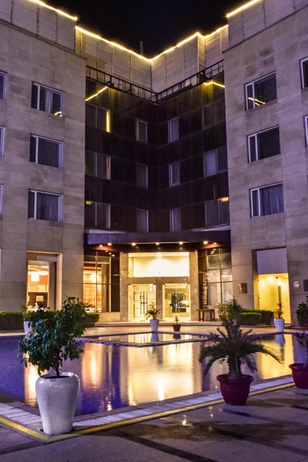 Fortune Park Orange, Sidhrawali, Gurugram - Member Itc Hotels' Group Bhiwadi Kültér fotó