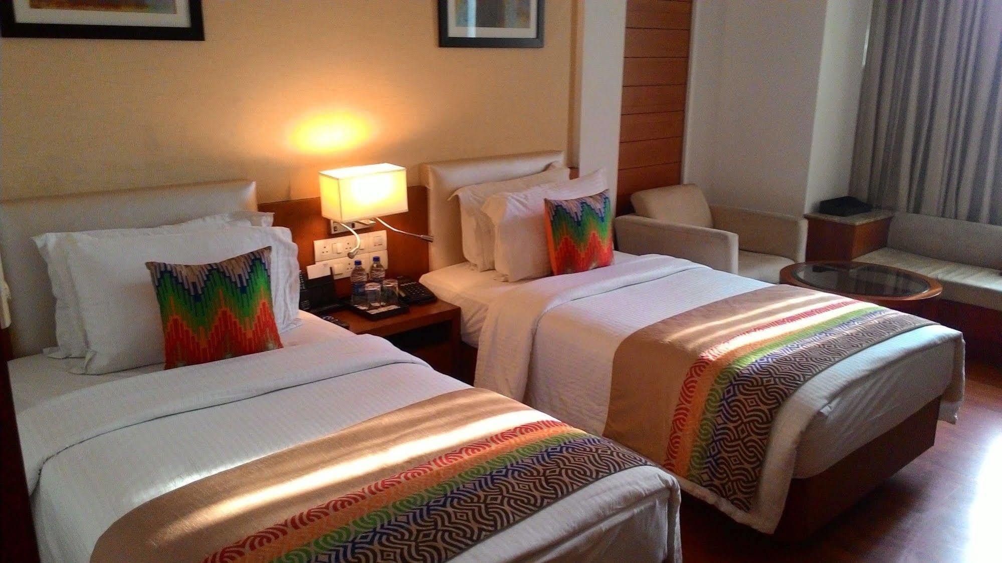 Fortune Park Orange, Sidhrawali, Gurugram - Member Itc Hotels' Group Bhiwadi Kültér fotó